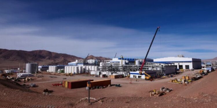 Gigante francesa Eramet inaugura su planta de litio en Argentina y advierte a Chile