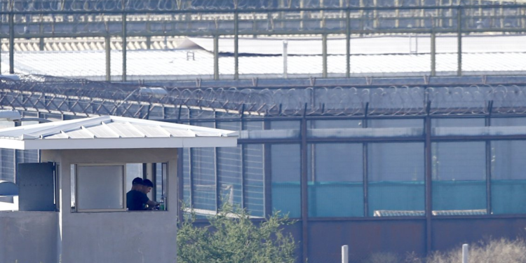Gobierno descarta cerrar Punta Peuco por sobreproblación de cárceles comunes