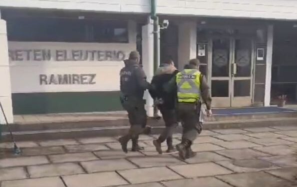 Osorno: Detienen a conductor de minibús escolar prófugo por microtráfico de drogas