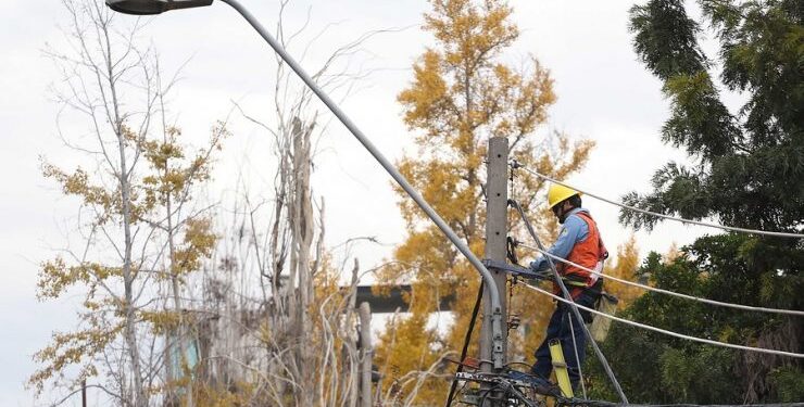 La recta final de Enel: Hoy finaliza el segundo plazo que le impusieron para reponer el servicio