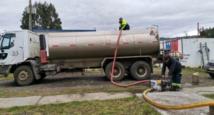 Transportistas de agua en Osorno anuncian paro indefinido desde este lunes