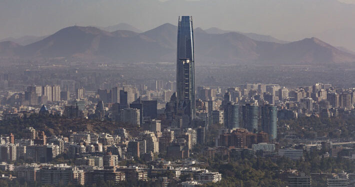 Imacec: Economía decepciona en junio y registra un magro crecimiento de 0,1%