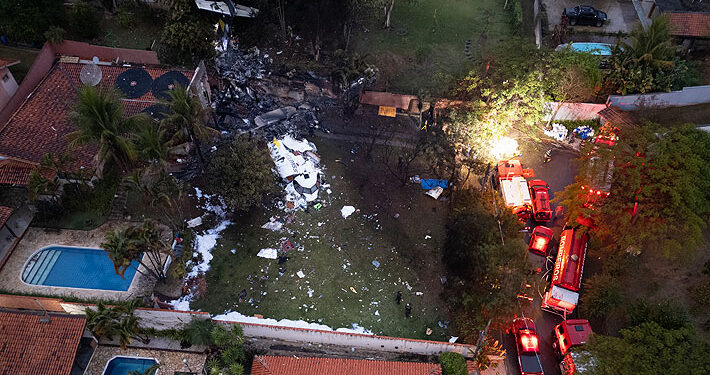 Rectifican el número de muertos en accidente aéreo en Brasil: Eran 61 ocupantes