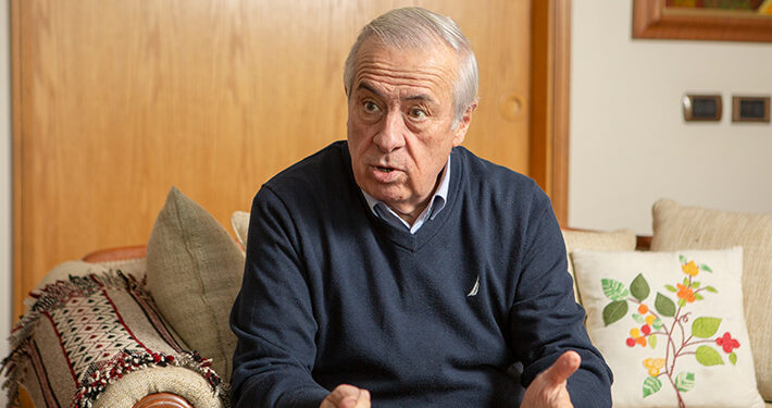 Jaime Mañalich: «El embarazo simultáneo de Vallejo y Cariola hace pensar que no son accidentales»