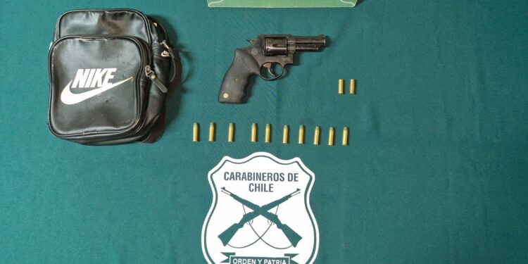 Detienen en Osorno a sujeto por porte ilegal de arma de fuego