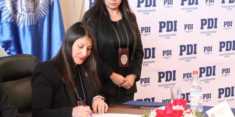 Dos mujeres detectives asumen como jefas en las Prefecturas de Osorno y Llanquihue