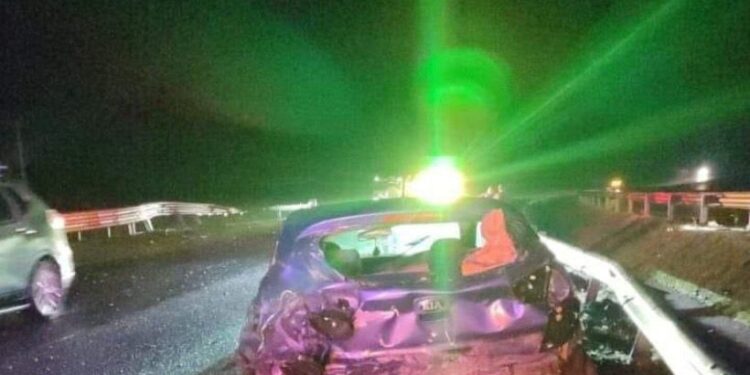 Llanquihue: Un fallecido y tres lesionados dejó colisión vehicular en ruta 5