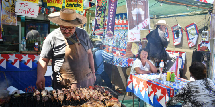 Fonderos y gremios turísticos sacan cuentas alegres tras Fiestas Patrias XXL