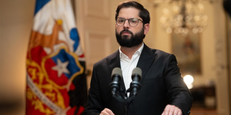 Presupuesto 2025 aumenta gasto en 2,7% para «consolidar seguridad pública, económica y social»