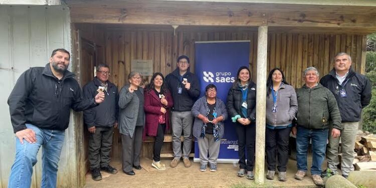 Saesa conecta sede social de Comunidad indígena de Punicahuin a la electricidad