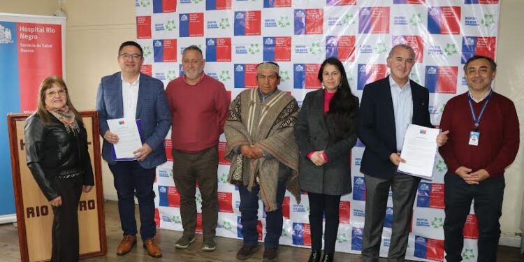 Asumen directores de los hospitales de Puerto Octay y Río Negro  