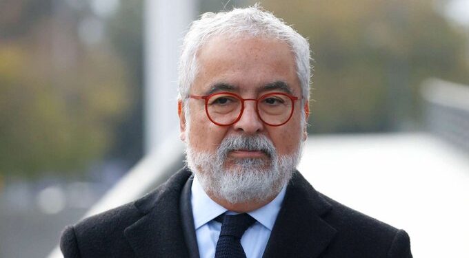 Luis Hermosilla se querella tras filtración de sus chats: Pide periciar los celulares de los fiscales a cargo