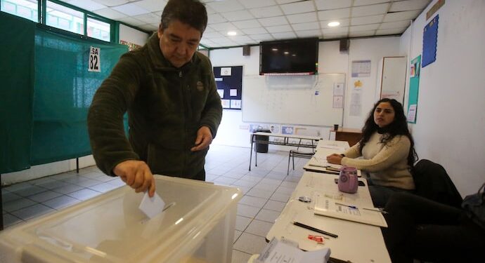Elecciones 2024: Trabajadores tendrán 3 horas para votar y malls estarán cerrados el domingo