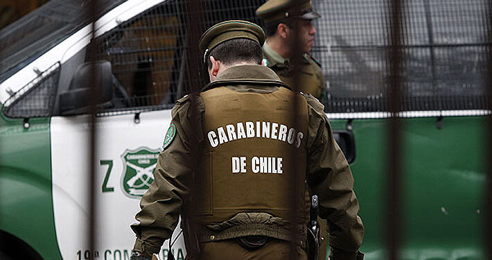 Fiscalización a taxi colectivo en Osorno terminó con incautación de arma de fuego