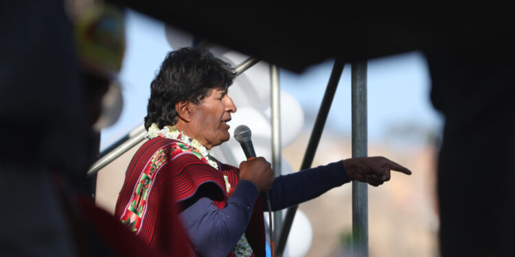 Argentina le quitó el estatus de refugiado al expresidente boliviano Evo Morales