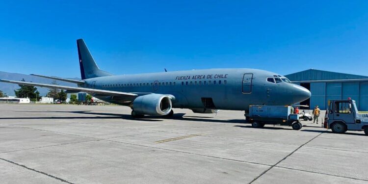 Presidente Boric instruyó vuelo humanitario para chilenos en el Líbano