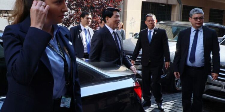 Miembro de delegación de Vietnam que está de visita en Chile fue detenido por presunto abuso sexual