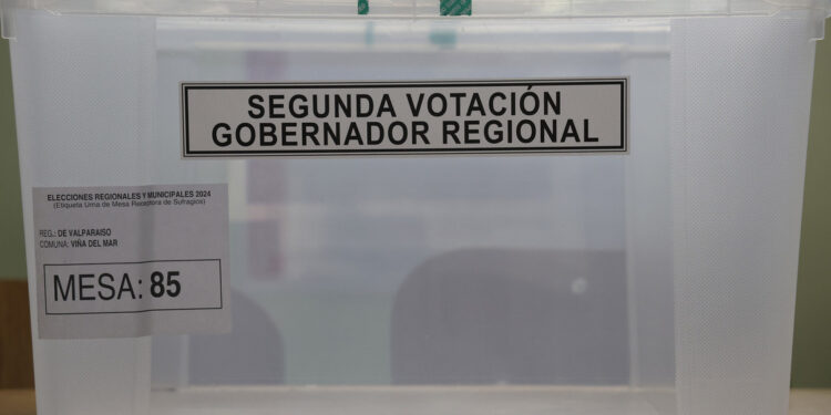 Se inician las votaciones de la segunda vuelta de gobernadores