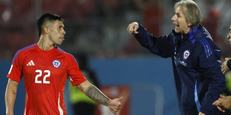 Resumen: La Roja despertó en Clasificatorias y festejó su primer triunfo oficial con Gareca
