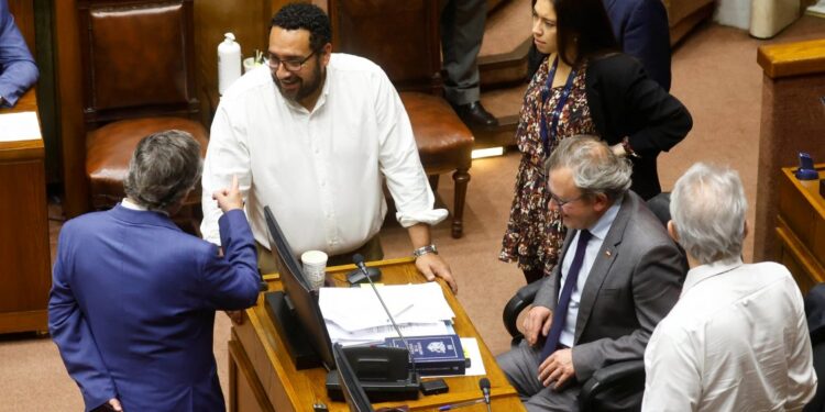 Tras acuerdo en Educación, Senado despachó el Presupuesto 2025
