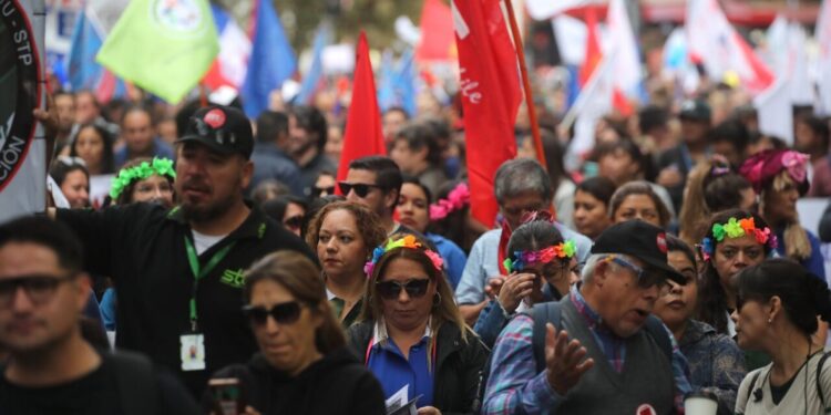Paro de la CUT y la ANEF para este jueves: ¿Cuáles son las razones de la movilización?