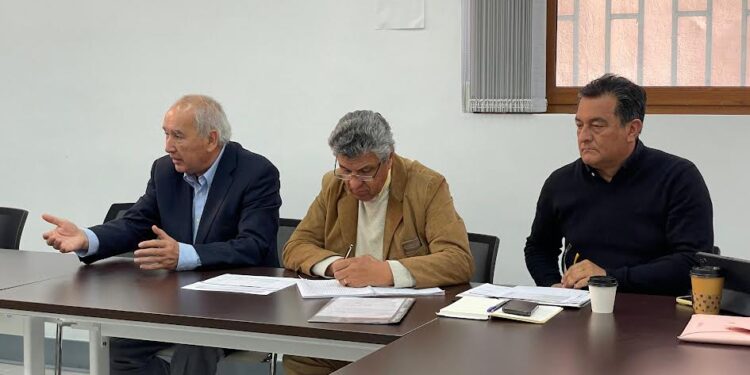 Alcalde de Osorno planteó ante Consejo Regional prioridades locales