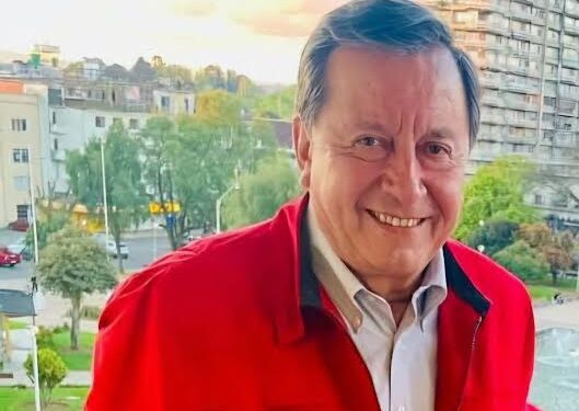 Javier Hernández renunció a la UDI: partido emitió comunicado