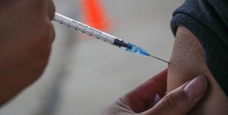 Europa dará inicio a pruebas en humanos de vacuna chilena contra el virus sincicial