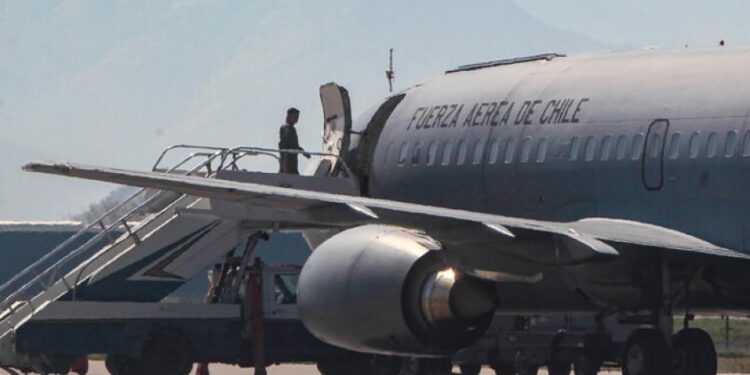 Dos generales de la FACh son formalizados por la tragedia del Hércules C-130