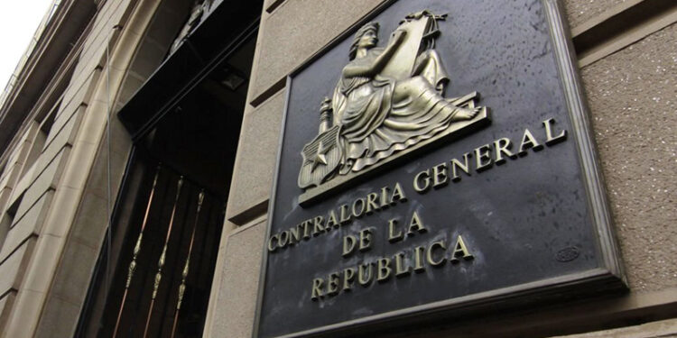Encuesta de la Contraloría: 72% calificó a Chile como un país corrupto