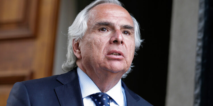 Corte revisa solicitud de desafuero de 10 diputados presentada por Chadwick