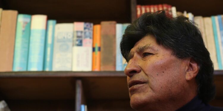 Fiscalía de Bolivia pedirá prisión preventiva para Evo Morales por trata de personas