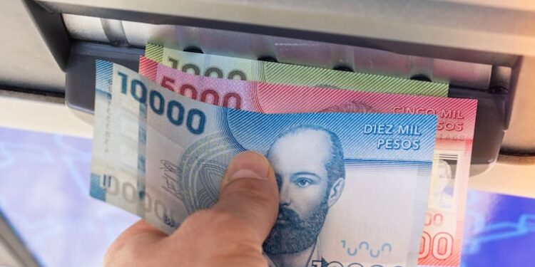 Comienza proceso masivo de devolución de Fonasa: revisa con tu RUT si tendrías pagos