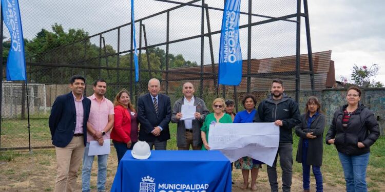 Se dio el vamos a construcción de centro comunitario y deportivo de población Alday