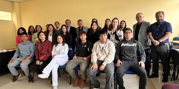 Con un desayuno celebran a los mejores puntajes del Liceo Carmela Carvajal de Prat