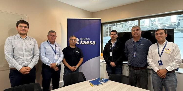 Saesa se reunió con nueva directiva de Bomberos de Osorno para coordinar trabajo conjunto