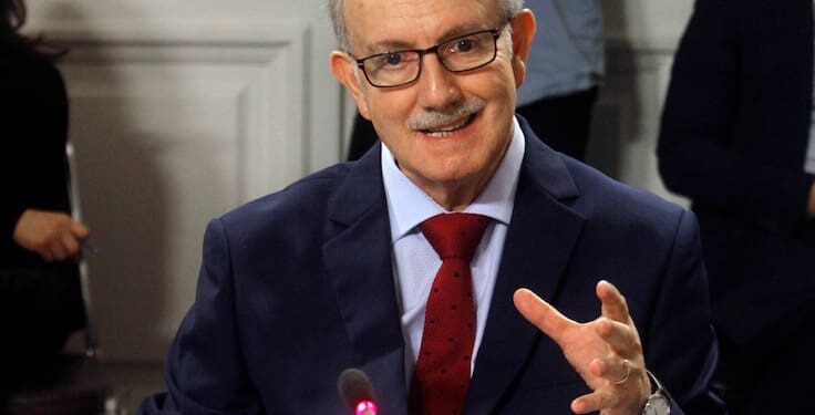 Realizan millonario robo en casa de exgeneral director de Carabineros, Alberto Cienfuegos