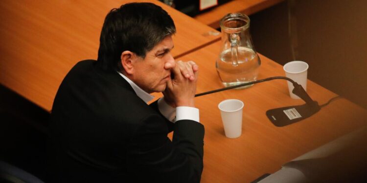 Manuel Monsalve retoma declaración ante Fiscalía: el martes sesión duró 8 horas