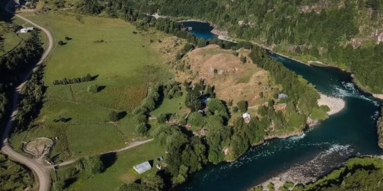 Apareció cuerpo sin vida en el río Futaleufú: podría ser estadounidense extraviado