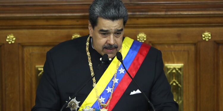 En tensa jornada, Maduro tomará posesión para un nuevo mandato en Venezuela