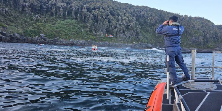 Prisión preventiva para patrón de lancha que naufragó en Bahía Mansa