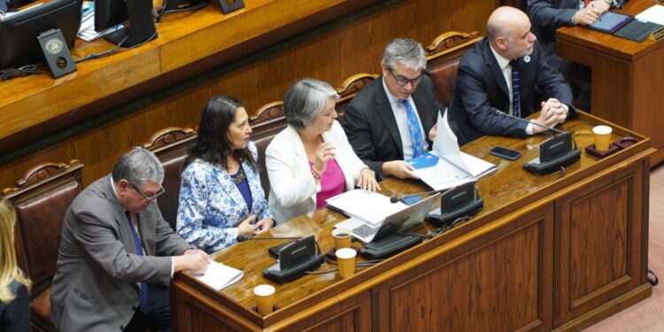 Con amplio margen, el Senado aprobó la reforma de pensiones