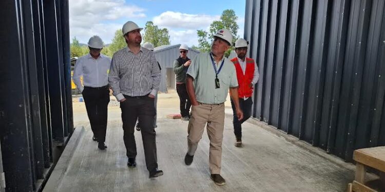 Autoridades destacan avance de obras de salud en la comuna de Río Negro 