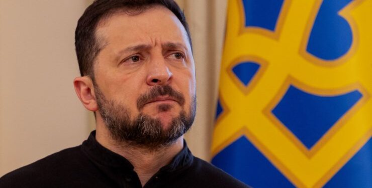 Zelenski dispuesto a dimitir si su renuncia garantiza la paz y el ingreso de Ucrania a la OTAN