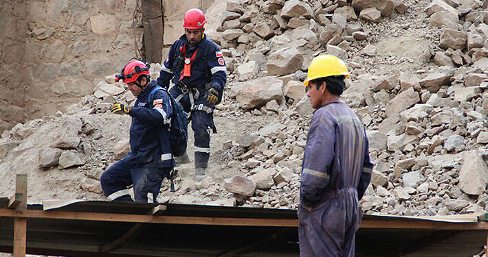 Tres trabajadores fallecen en derrumbe al interior de mina en Copiapó