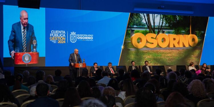 Alcalde de Osorno rindió cuenta pública de la gestión comunal 2024