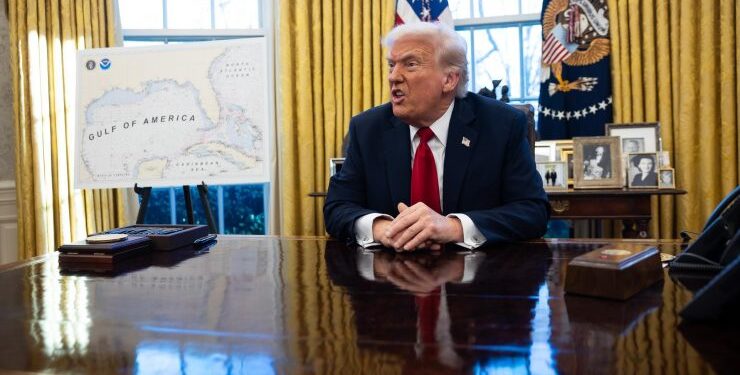 Trump y guerra comercial: Anuncia arancel del 25% “sobre automóviles no fabricados en Estados Unidos”