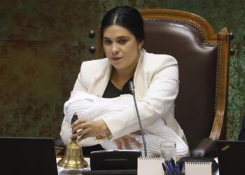 Cámara de Diputados rechaza censura contra Mesa Directiva presidida por Karol Cariola