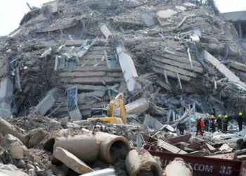Tailandia: Derrumbe de edificio en construcción deja al menos 70 trabajadores desaparecidos