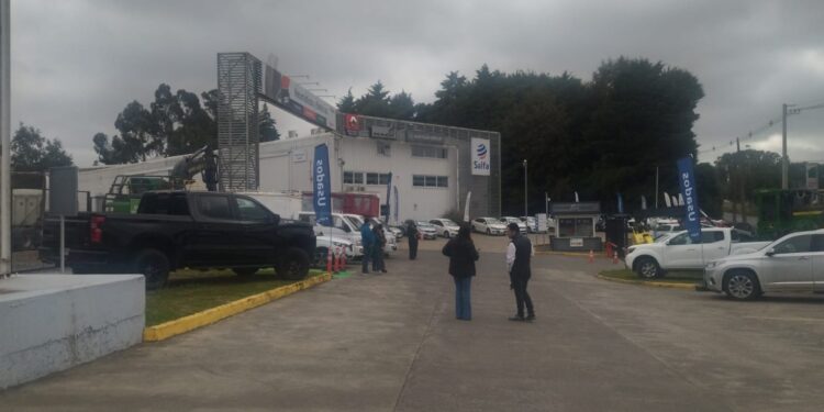 Salinas y Fabres realizó exitosa exposición de vehículos en Osorno